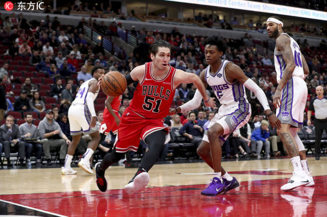 使得湖人在 使得湖人在