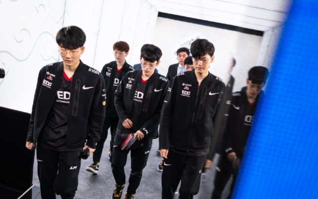 我们将深入 我们将深入