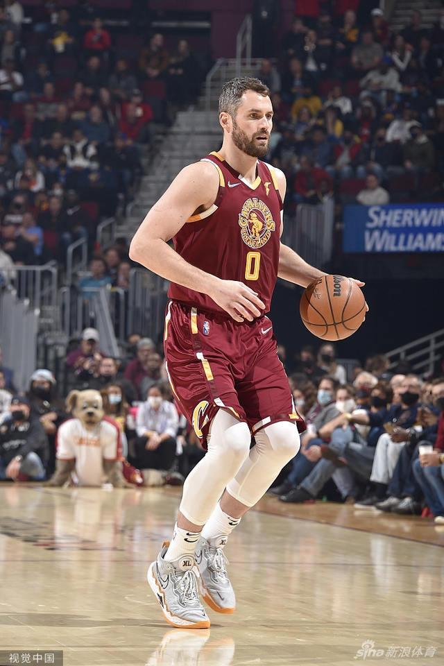 整体战术的 整体战术的