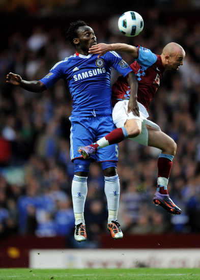 现出高度的 现出高度的