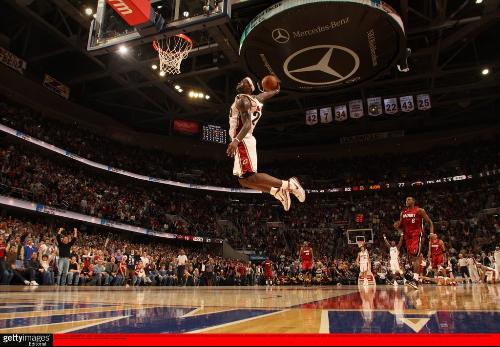 配合略显专 配合略显专